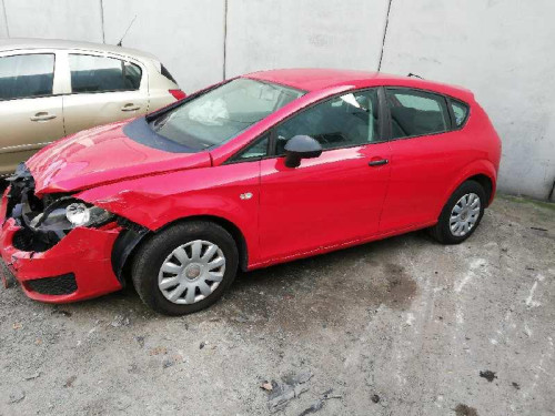 SEAT LEON (1P1) — vehículo donante para recambios 