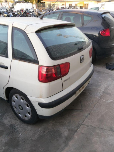 SEAT IBIZA (6K1) — vehículo donante para recambios 
