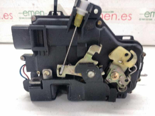  CERRADURA PUERTA DELANTERA DERECHA AUDI A6 AVANT (4B5) 