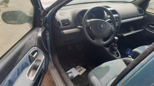RENAULT CLIO II FASE II (B/CB0) — автомобиль-донор на запчасти 