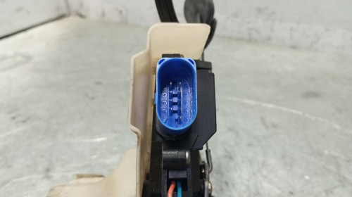 CERRADURA PUERTA DELANTERA IZQUIERDA VOLKSWAGEN GOLF V (1K1)(10.2003) 