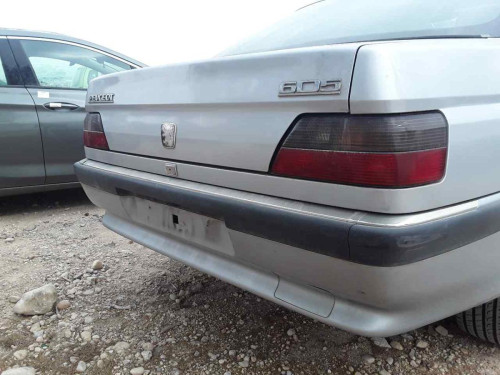 PARAGOLPES TRASERO PEUGEOT 605 