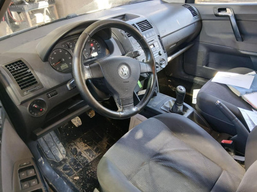 VOLKSWAGEN POLO IV (9N3) — Donor Vehicle for Used Parts 