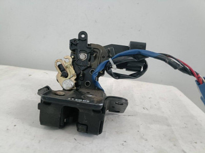 CERRADURA MALETERO / PORTON