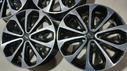  JUEGO LLANTAS NISSAN QASHQAI (J10) 