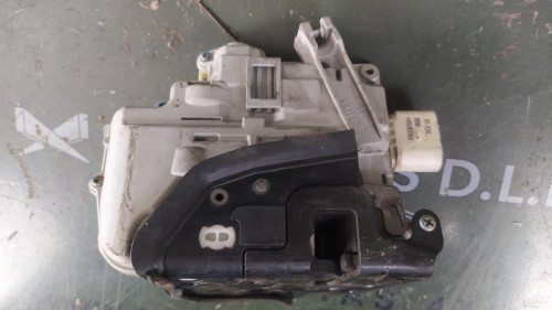 CERRADURA PUERTA DELANTERA IZQUIERDA AUDI A4 BERLINA (8E) 