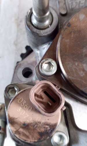  BOMBA INYECCION OPEL ASTRA H BERLINA 