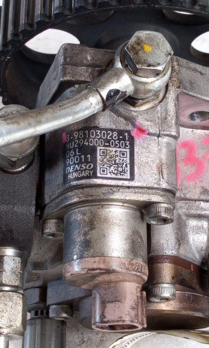  BOMBA INYECCION OPEL ASTRA H BERLINA 