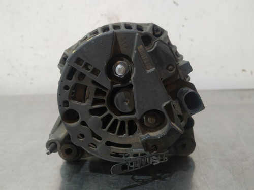  ALTERNADOR Volkswagen PASSAT BERLINA (3B3) 