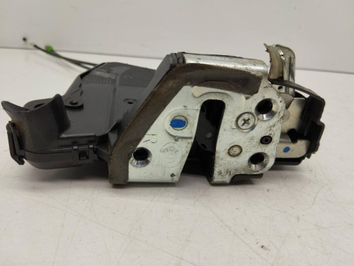CERRADURA PUERTA DELANTERA DERECHA Toyota AURIS (E18) 