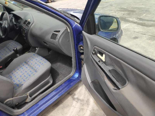 SEAT CORDOBA BERLINA (6K2) 
