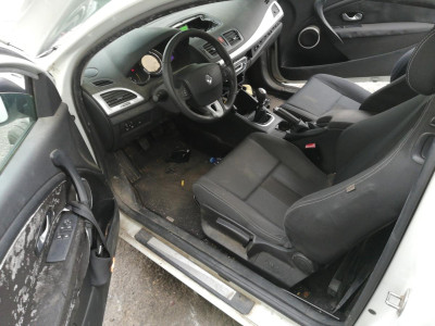 RENAULT MEGANE III COUPE