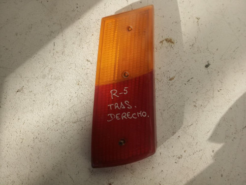  PILOTO TRASERO DERECHO 