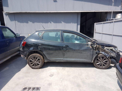 SEAT IBIZA BERLINA (6J5)