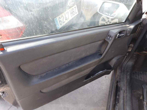 OPEL ASTRA G BERLINA — vehículo donante para recambios 