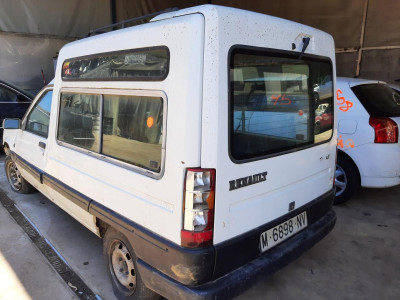 RENAULT RAPID /EXPRESS (F40)