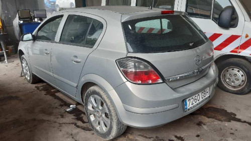  OPEL ASTRA H BERLINA 
