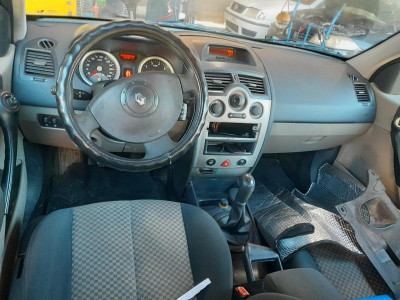 RENAULT MEGANE II CLASSIC BERLINA