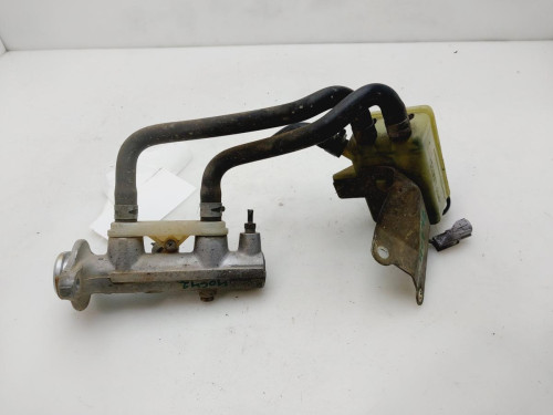 BOMBA FRENO TOYOTA PICNIC (M10) 