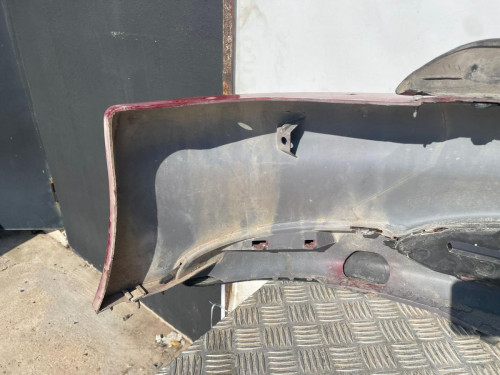 PARAGOLPES DELANTERO 