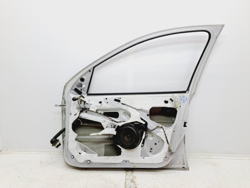 PUERTA DELANTERA DERECHA Peugeot 206 + 