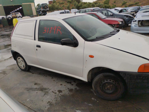  FIAT I PUNTO (176) BERLINA 