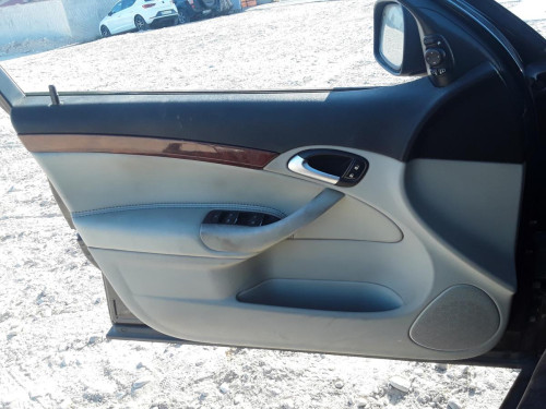 GUARNECIDO PUERTA DELANTERA IZQUIERDA CADILLAC BLS 
