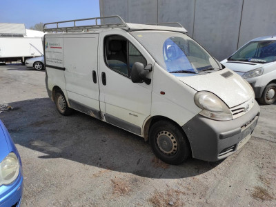 NISSAN PRIMASTAR (X83)