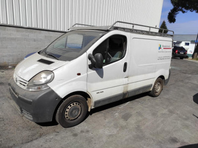 NISSAN PRIMASTAR (X83)