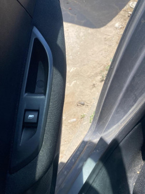 MANDO ELEVALUNAS TRASERO DERECHO