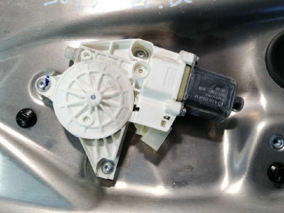 ELEVALUNAS DELANTERO DERECHO, MERCEDES-BENZ, CLASE E (BM 212) LIM.