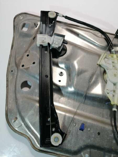  ELEVALUNAS DELANTERO DERECHO Mercedes-Benz CLASE E (BM 212) LIM. 