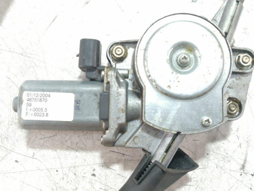  ELEVALUNAS DELANTERO DERECHO ALFA ROMEO 147 (190) 