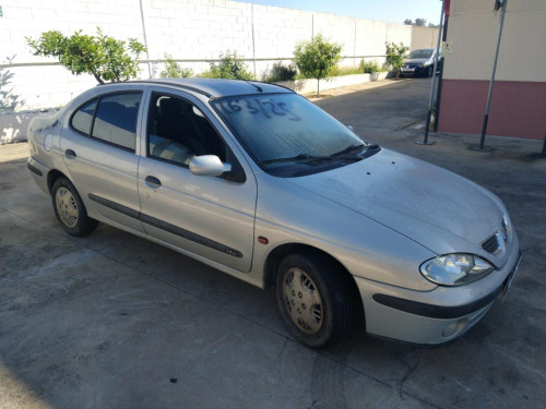  Renault Megane I Fase 2 Berlina (BA0)(1999->) SIN IDENTIFICAR 