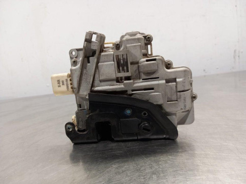  CERRADURA PUERTA TRASERA DERECHA AUDI A4 BERLINA (8E) 