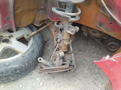 PINZA DE FRENO DELANTERA DERECHA