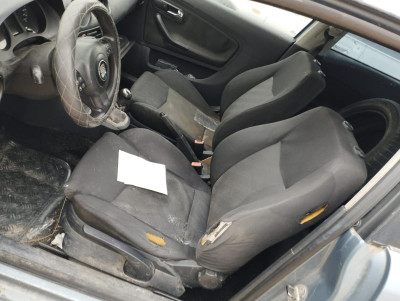 SEAT IBIZA (6L1)