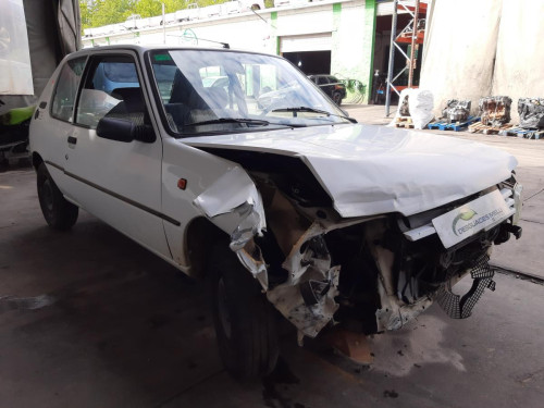  PEUGEOT 205 BERLINA 