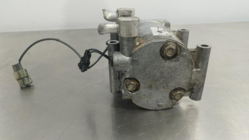  COMPRESOR AIRE ACONDICIONADO 