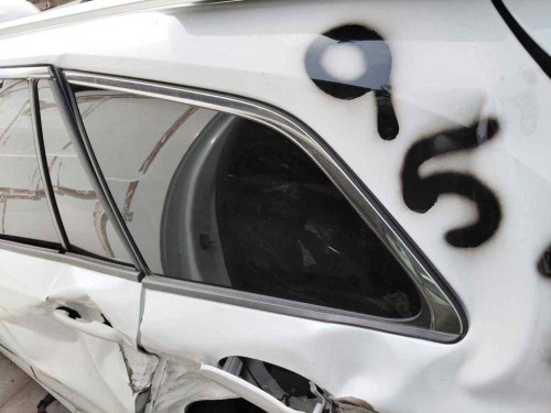 LUNA CUSTODIA TRASERA IZQUIERDA Toyota COROLLA TOURING SPORTS (E21) 