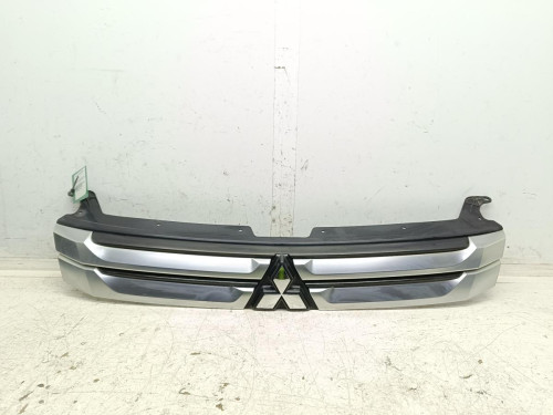 REJILLA DELANTERA MITSUBISHI OUTLANDER (GF0/GG0) 
