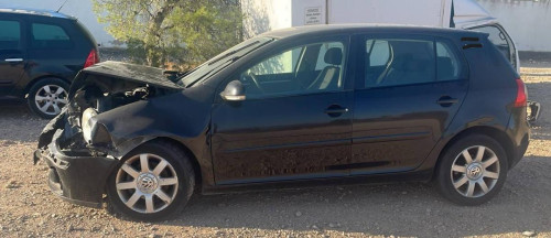 VOLKSWAGEN GOLF V (1K1)(10.2003) — автомобиль-донор на запчасти 