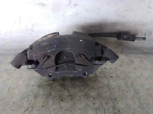 PINZA DE FRENO DELANTERA IZQUIERDA Ford FOCUS BERLINA (CAP) 