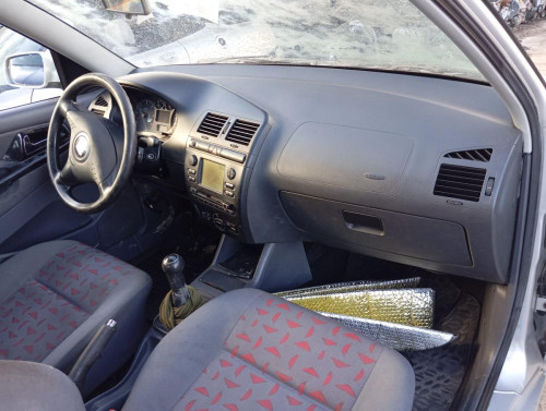  SEAT CORDOBA BERLINA (6K2) 
