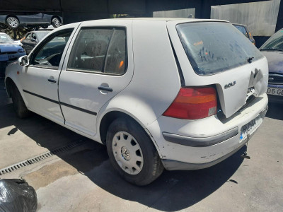 VOLKSWAGEN GOLF IV BERLINA (1J1)(10.1997)