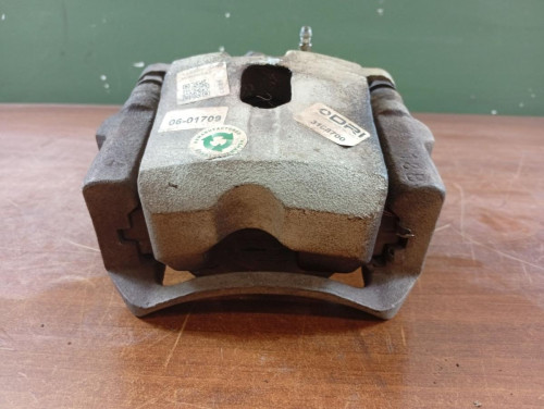 PINZA DE FRENO DELANTERA IZQUIERDA TOYOTA RAV4 (A2) 