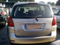 TOYOTA COROLLA VERSO (E12)