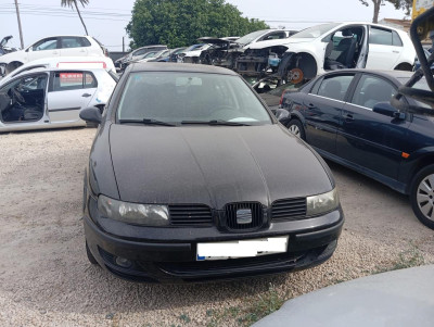 SEAT LEON (1M1)
