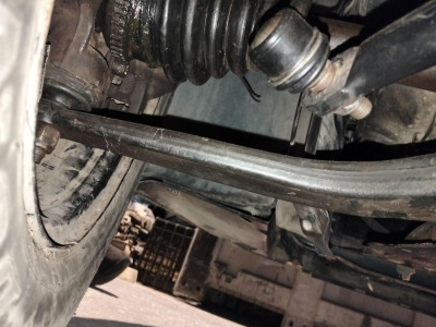 BRAZO SUSPENSION DELANTERO IZQUIERDO
