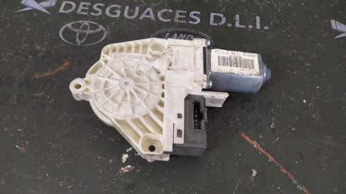MOTOR ELEVALUNAS DELANTERO DERECHO Land Rover RANGE ROVER SPORT 